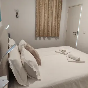  Holiday home House